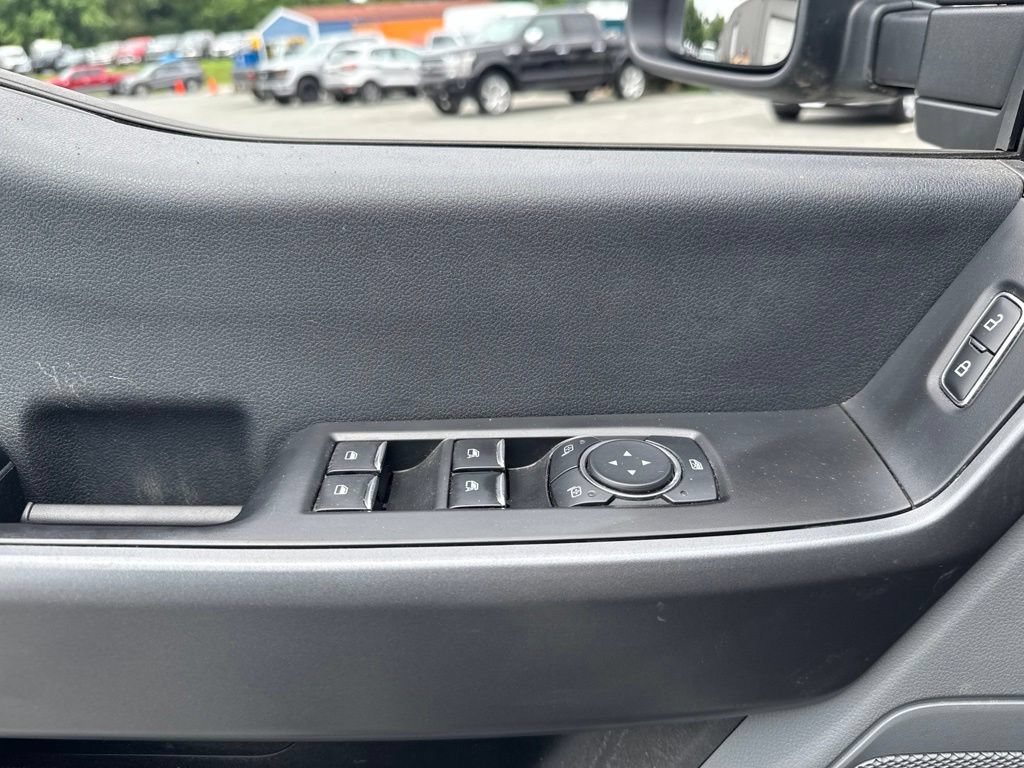 Used 2025 Ford F350 XLT AWD/4WD image 11
