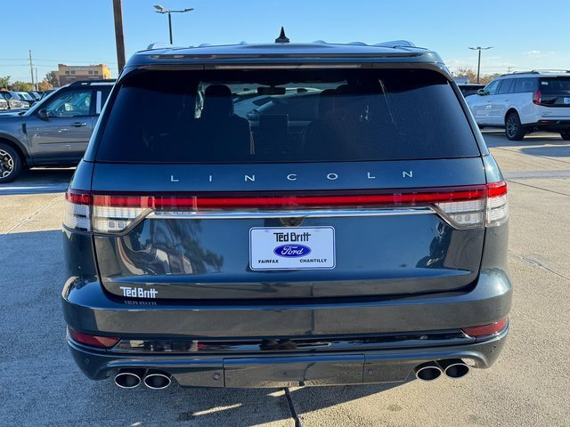 Used 2022 Lincoln Aviator Grand Touring w/ Equipment Group 301A image 9