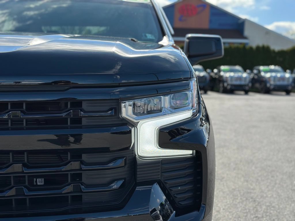 Certified 2023 Chevrolet Silverado 1500 RST w/ LPO, Dark Essentials Package AWD/4WD image 40