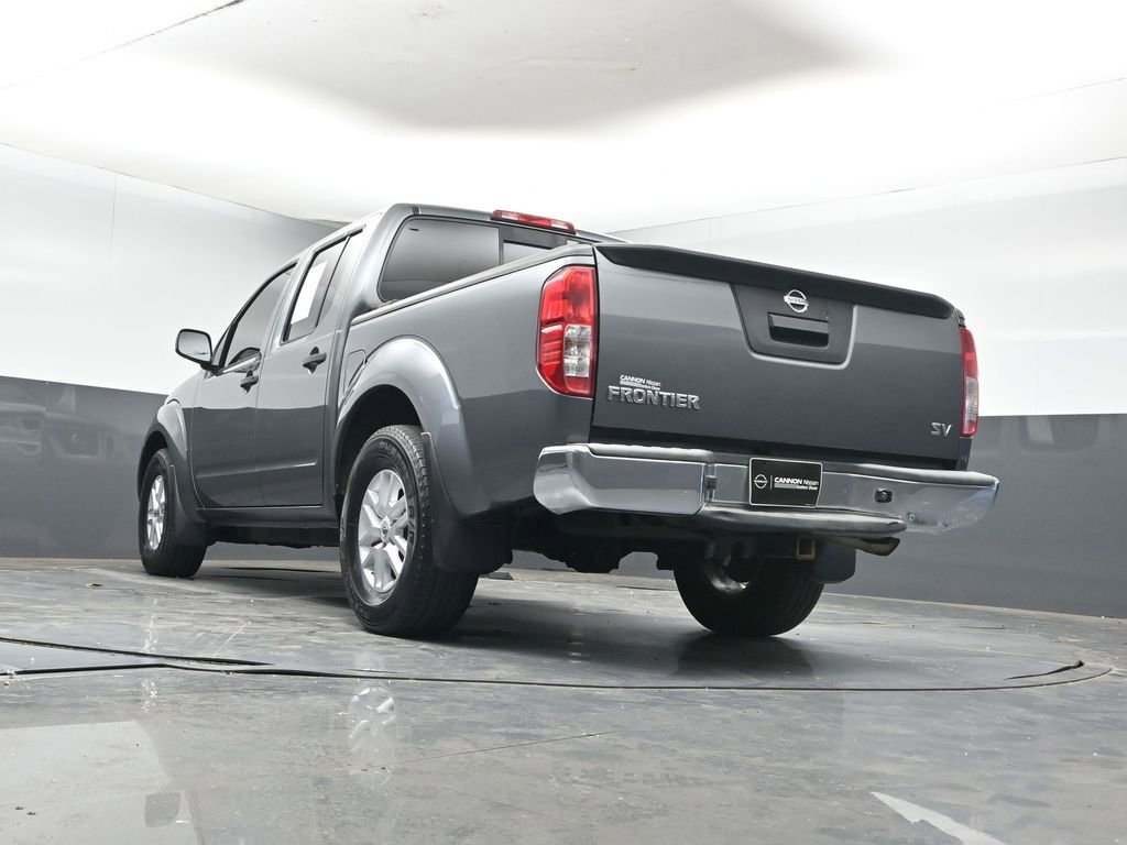 Used 2018 Nissan Frontier SV image 27
