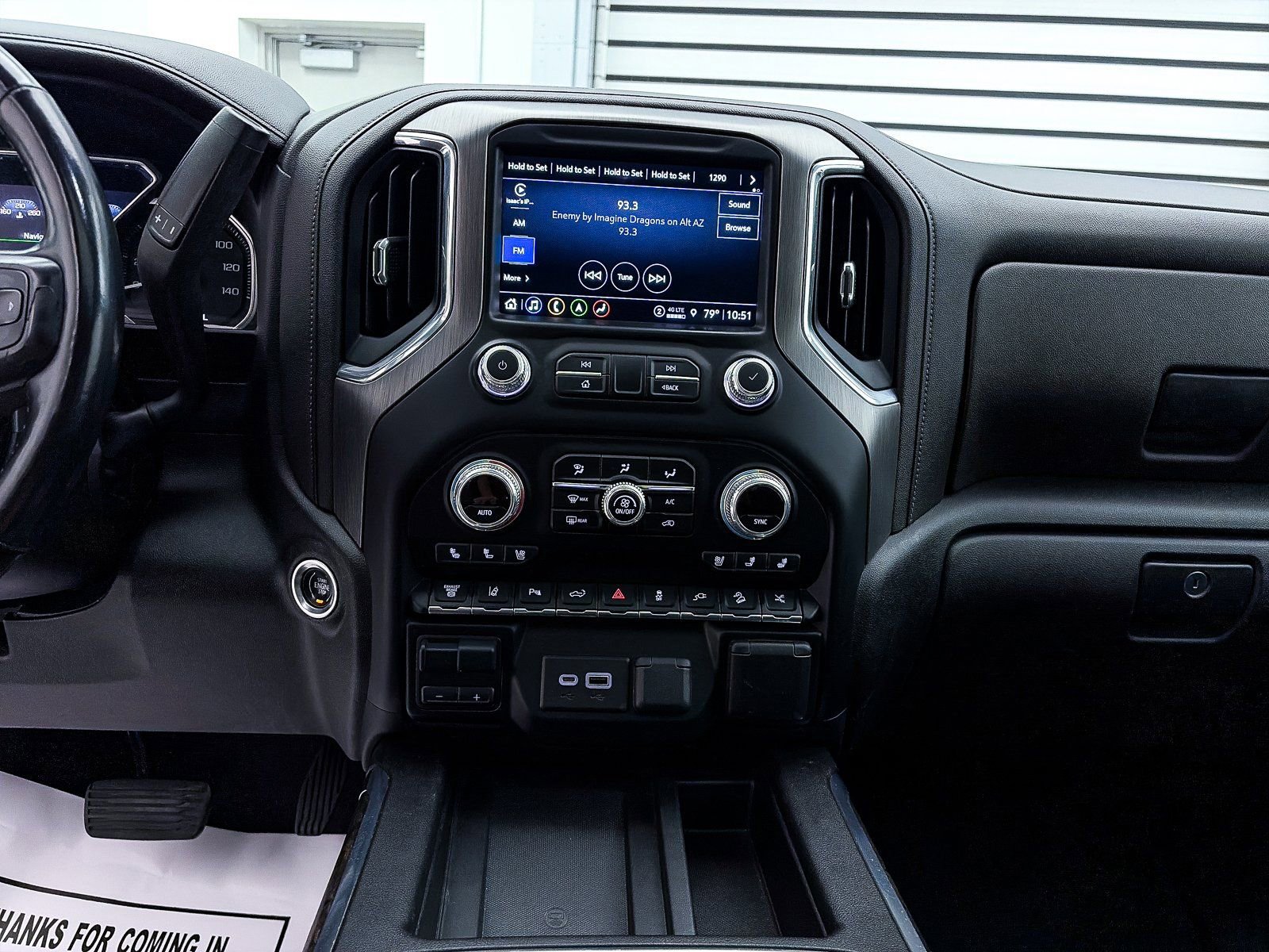 Used 2022 GMC Sierra 3500 Denali w/ Denali Ultimate Package AWD/4WD image 25