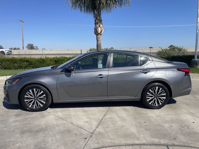 Used 2023 Nissan Altima 2.5 SV FWD image 5