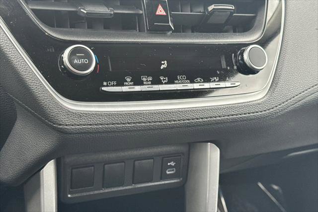 Certified 2023 Toyota Corolla Cross LE AWD/4WD image 22