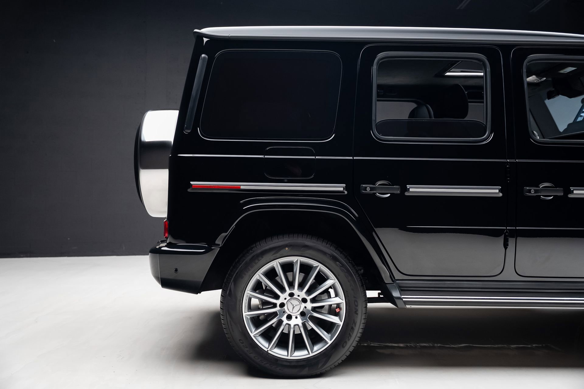 Used 2023 Mercedes-Benz G 550 image 36