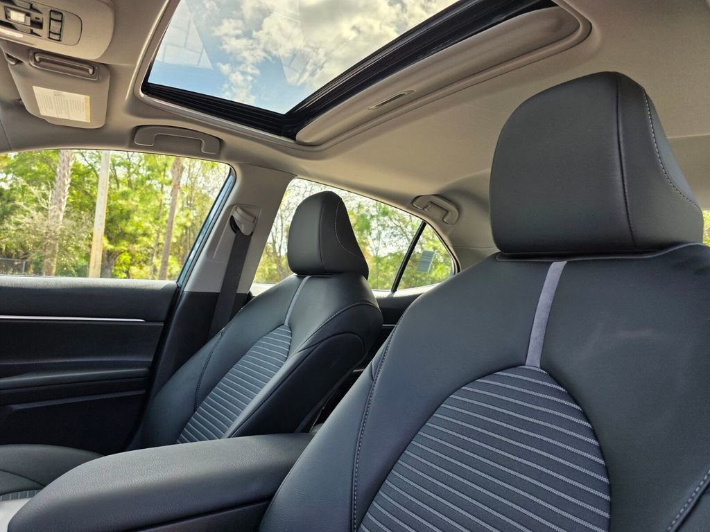 Certified 2024 Toyota Camry SE w/ Convenience Package image 23