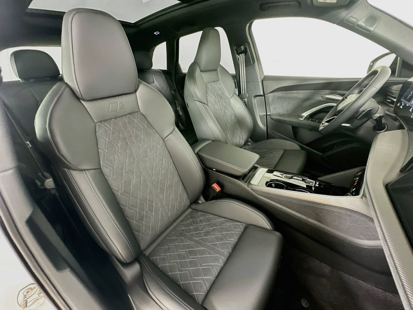 New 2026 Audi SQ5 Premium Plus AWD/4WD image 47