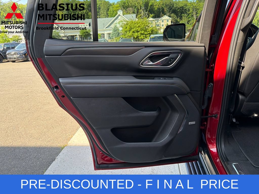 Used 2023 GMC Yukon AT4 w/ AT4 Premium Package AWD/4WD image 39