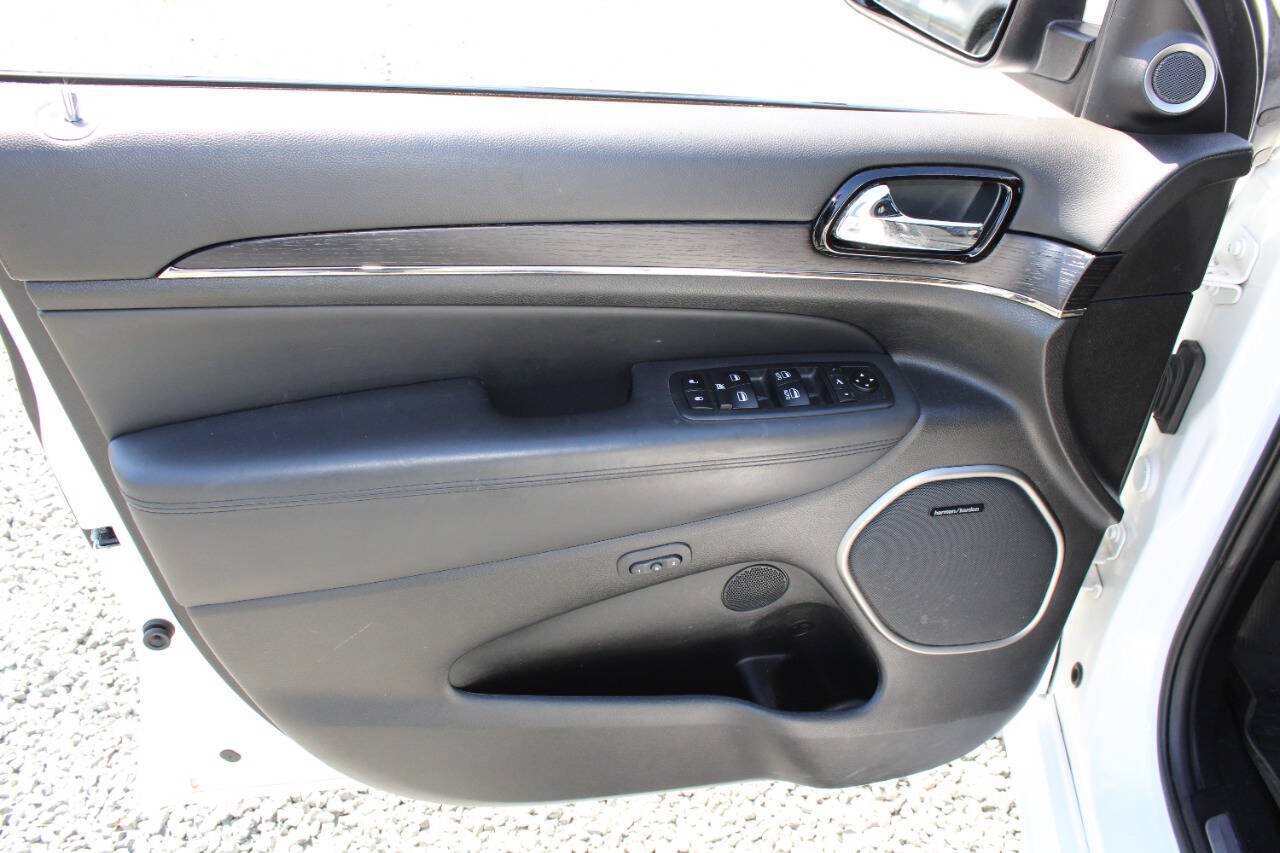 Used 2020 Jeep Grand Cherokee High Altitude AWD/4WD image 23