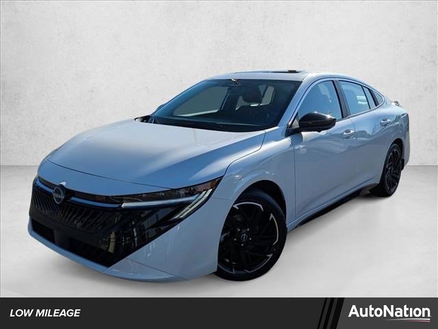 Used 2026 Nissan Sentra SR w/ SR Premium Package image 1