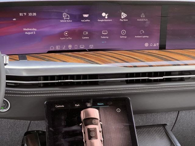 New 2026 Cadillac Escalade ESV Platinum Sport w/ LPO, Floor Liner Package AWD/4WD image 16