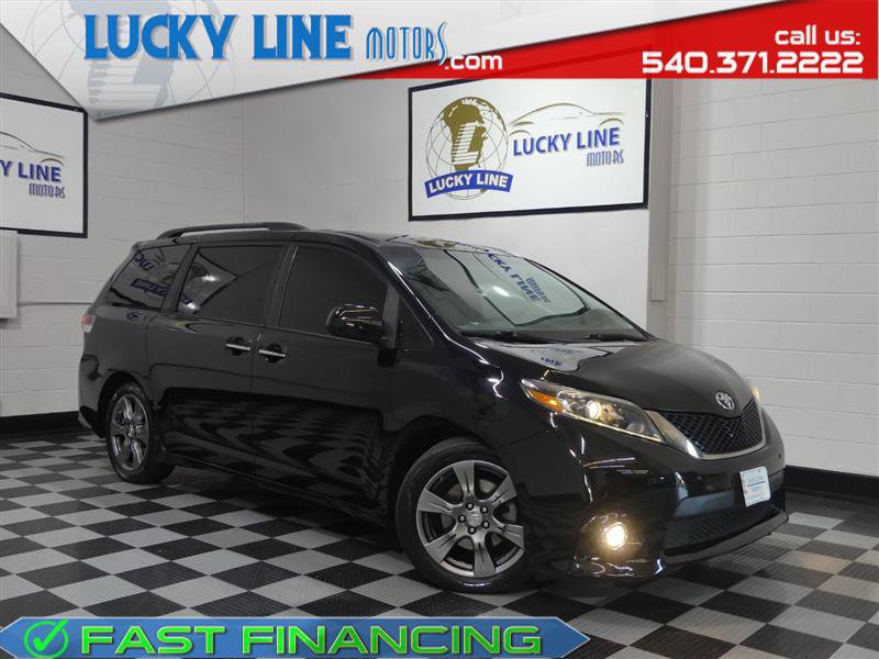 Used 2017 Toyota Sienna SE Premium