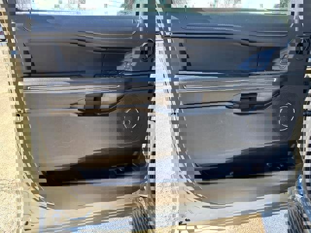 Used 2024 Ford Expedition XLT image 10