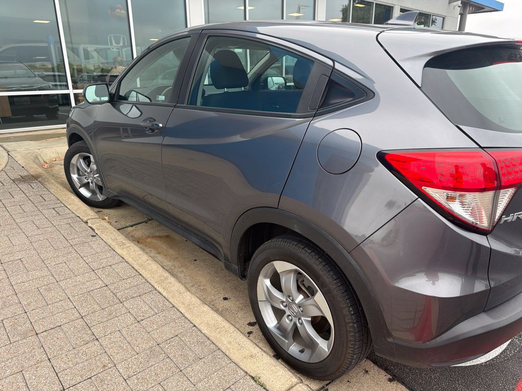 Certified 2019 Honda HR-V LX image 7