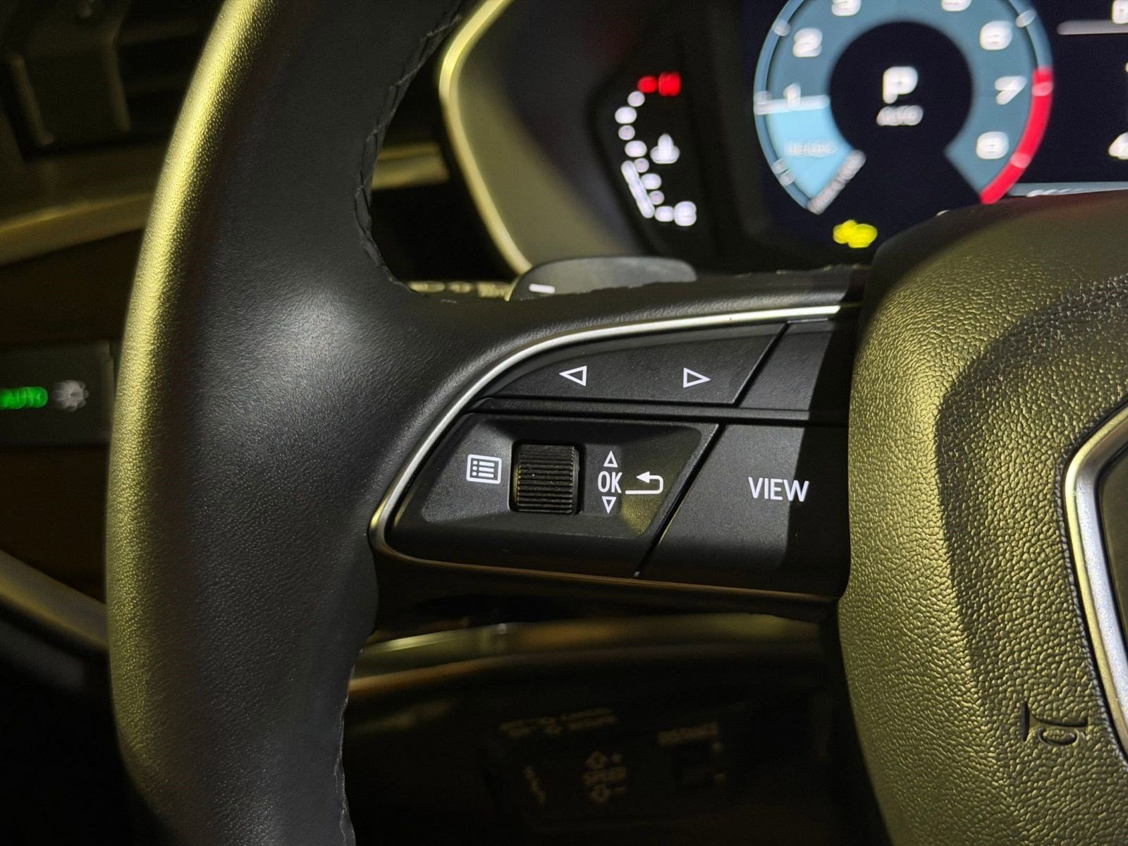 Used 2024 Audi Q3 2.0T Premium Plus w/ Premium Plus Package image 15