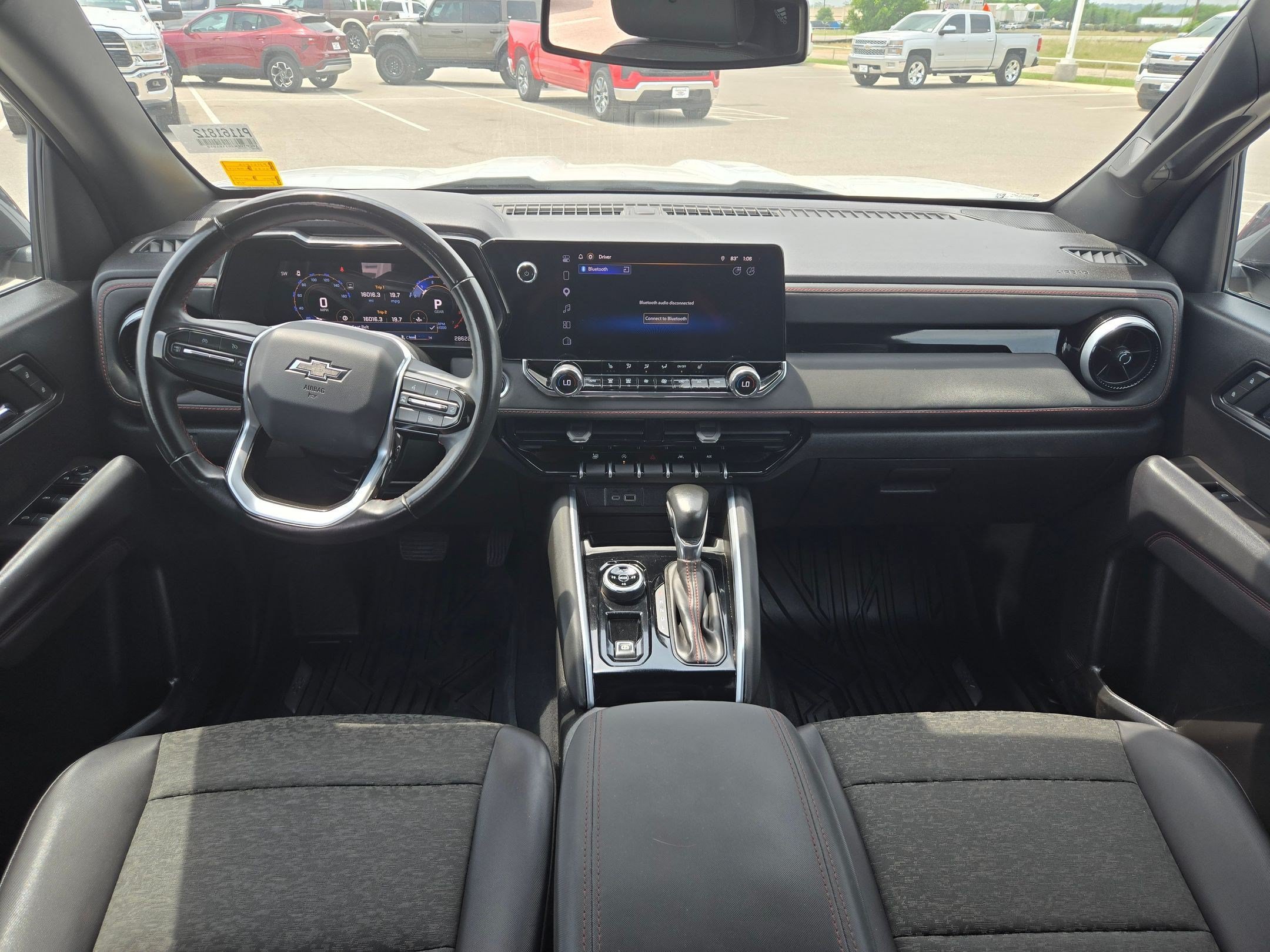Certified 2025 Chevrolet Colorado Z71 AWD/4WD image 15