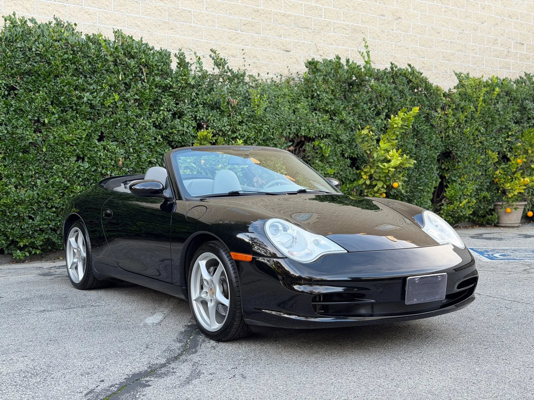 Used 2003 Porsche 911 Carrera 4 image 7