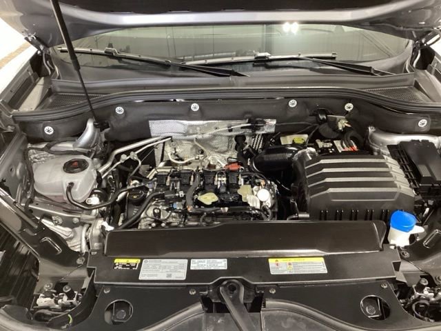 Certified 2025 Volkswagen Atlas SEL image 23
