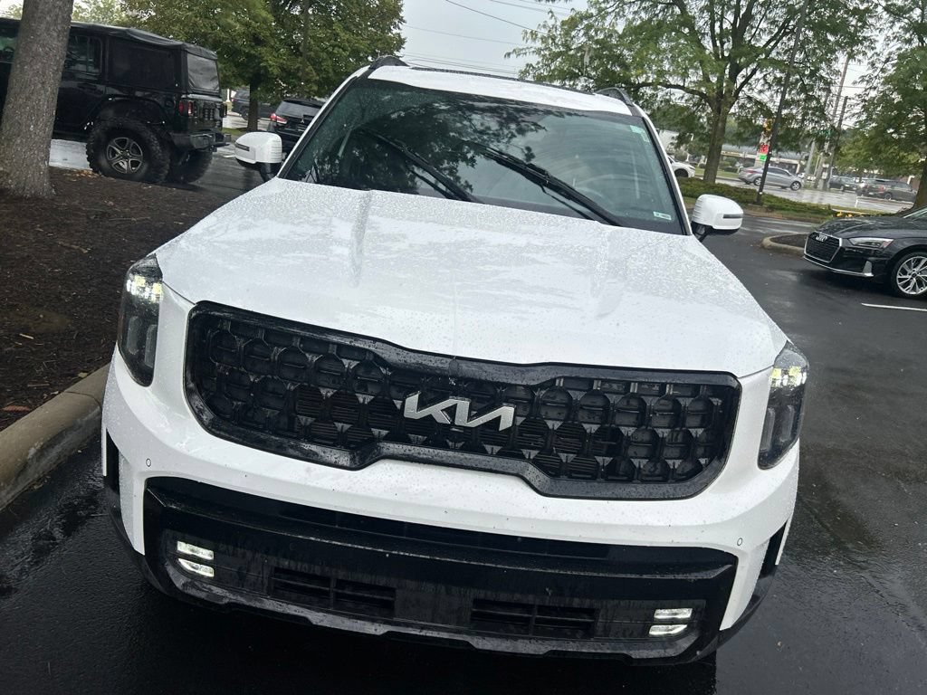 Used 2024 Kia Telluride SX X-Line AWD/4WD image 3