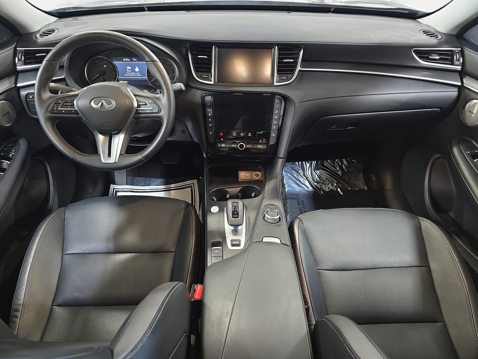 Certified 2025 INFINITI QX50 Luxe w/ Cargo Package image 9