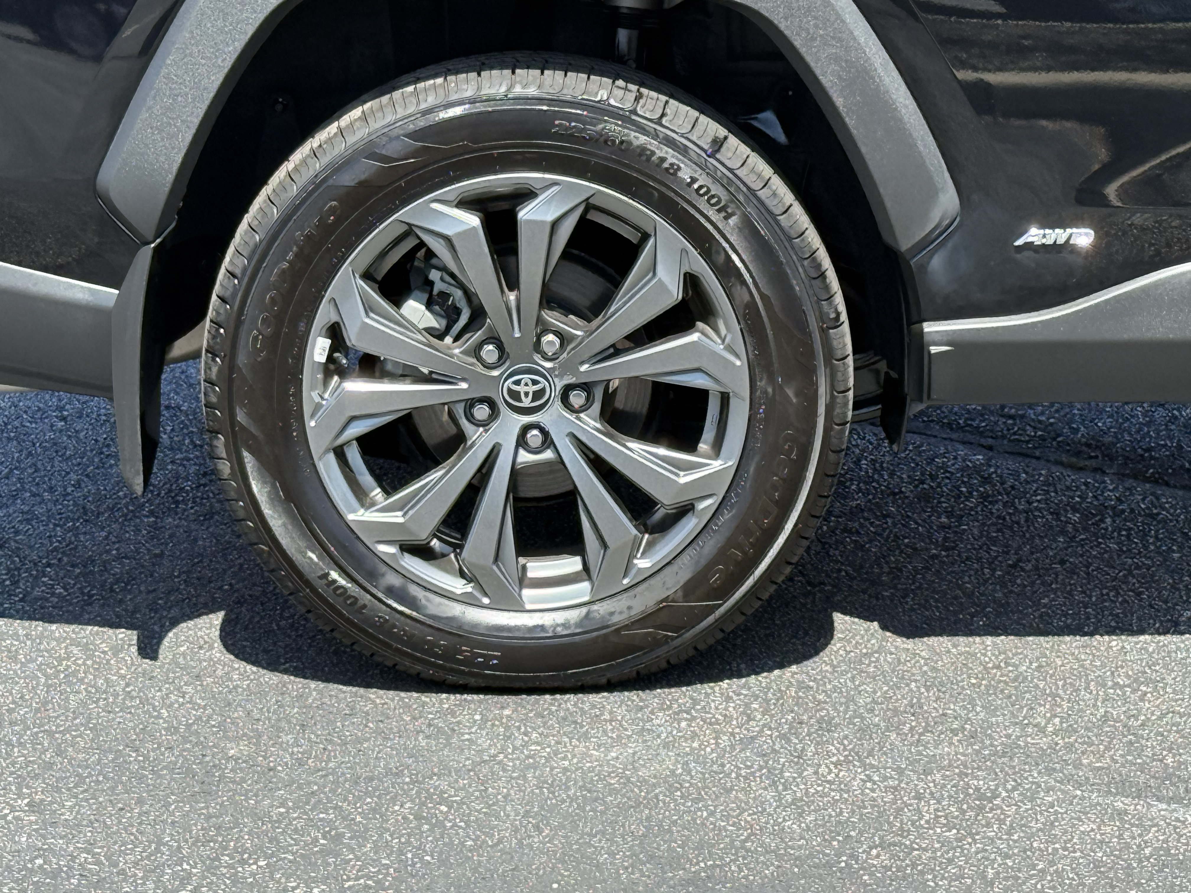 Certified 2025 Toyota RAV4 XLE Premium AWD/4WD image 6