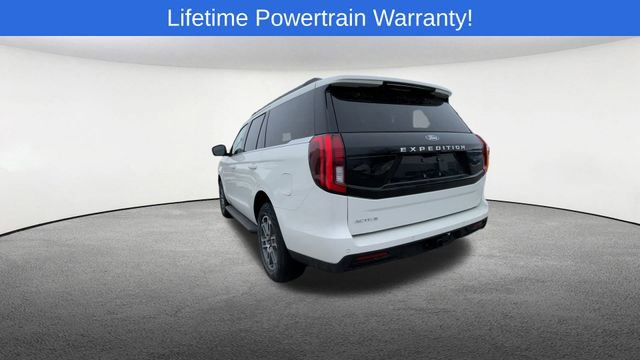 New 2026 Ford Expedition Active image 7