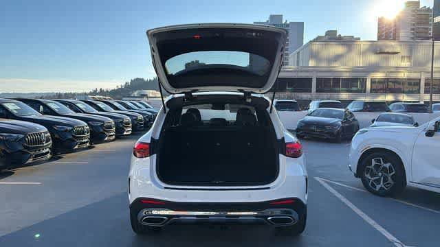 Used 2026 Mercedes-Benz GLC 300 4MATIC image 8