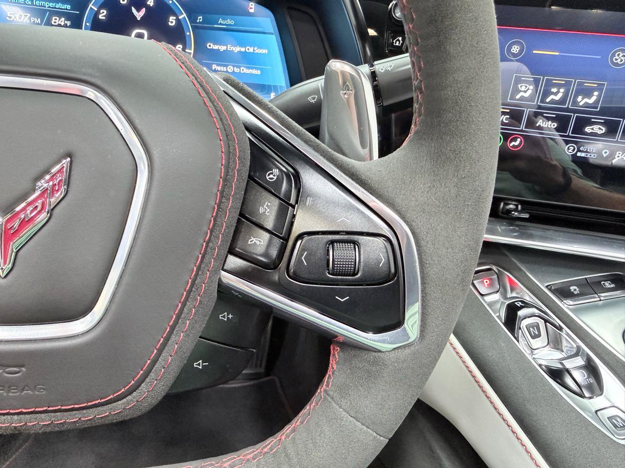 Used 2023 Chevrolet Corvette Stingray Premium Conv w/ Z51 Performance Package RWD image 40