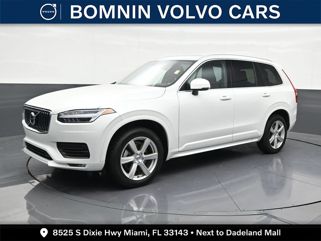 Certified 2022 Volvo XC90 T5 Momentum FWD image 1
