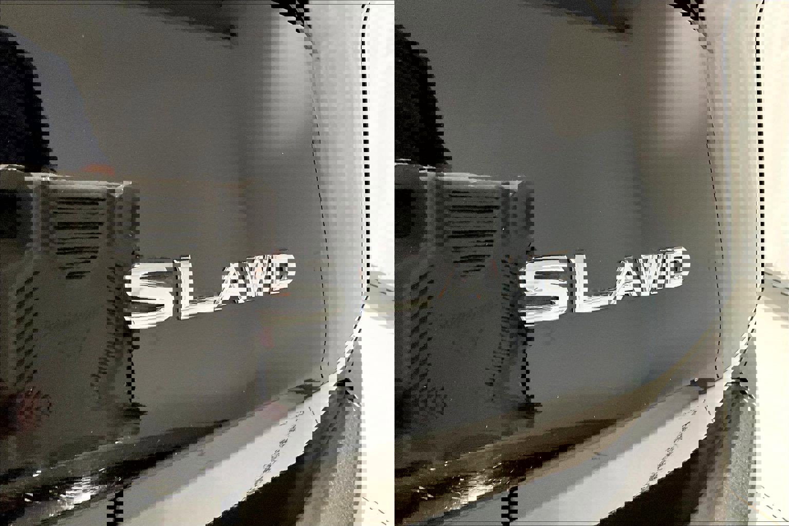 Used 2023 Nissan Rogue SL w/ SL Premium Package image 24