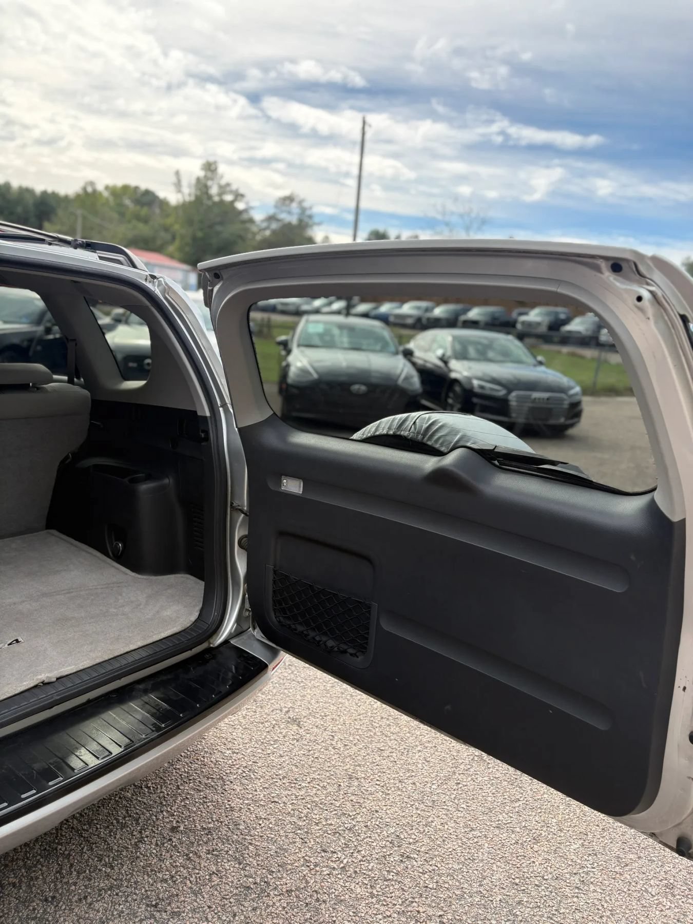 Used 2010 Toyota RAV4 4WD w/ Base L4 Extra Value Pkg image 35
