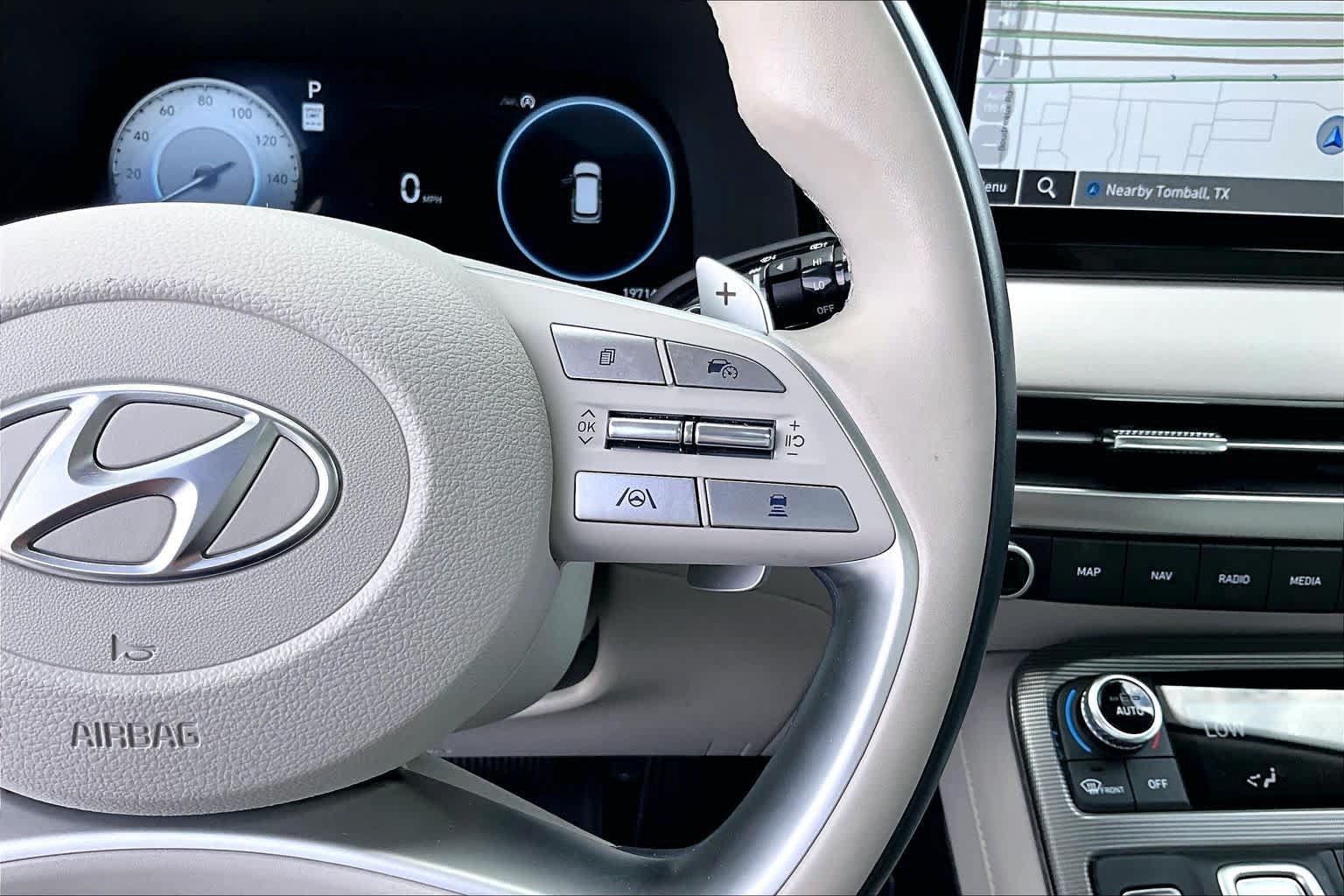 Used 2024 Hyundai Palisade Calligraphy FWD image 23