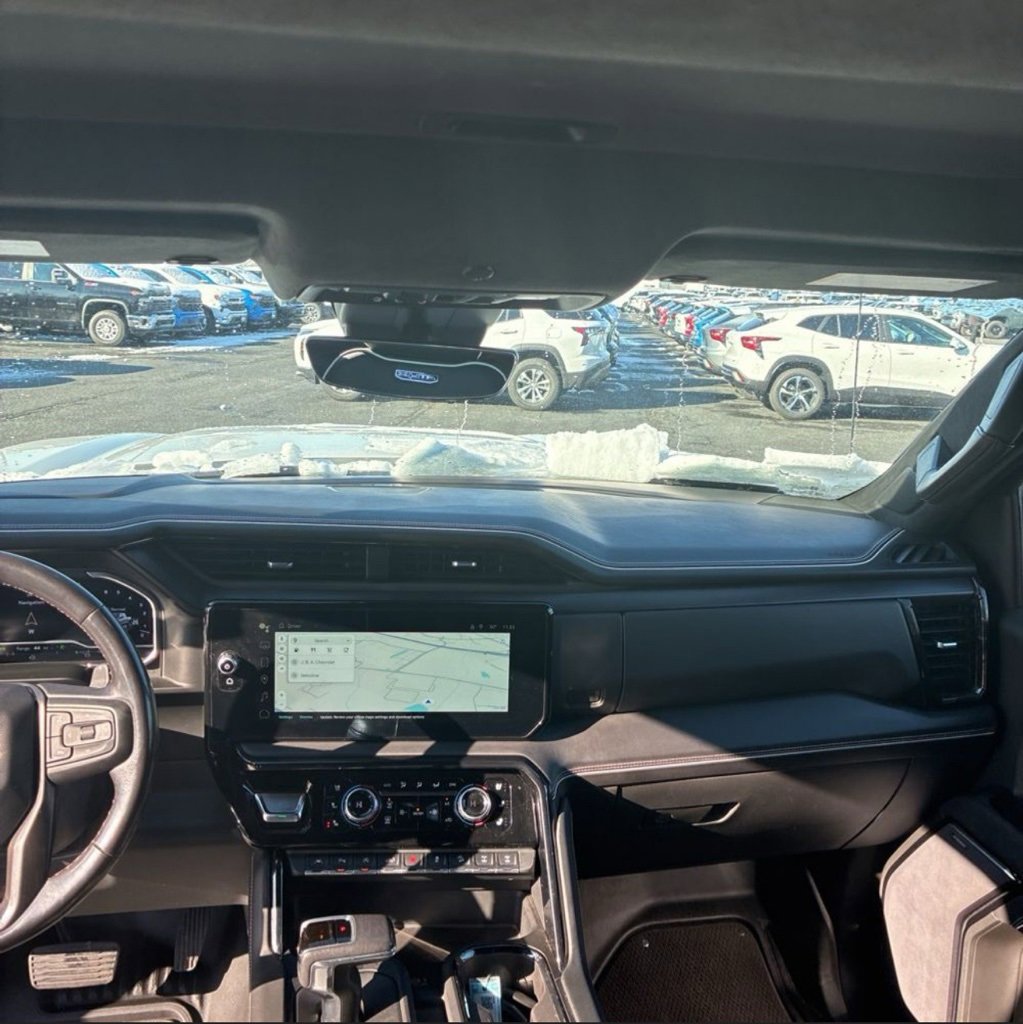 Used 2022 GMC Sierra 1500 AT4X image 7