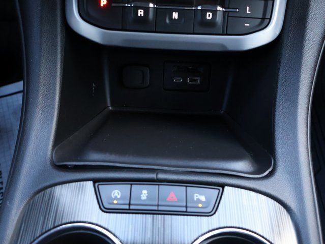 Certified 2022 GMC Acadia SLT w/ Technology Package image 35