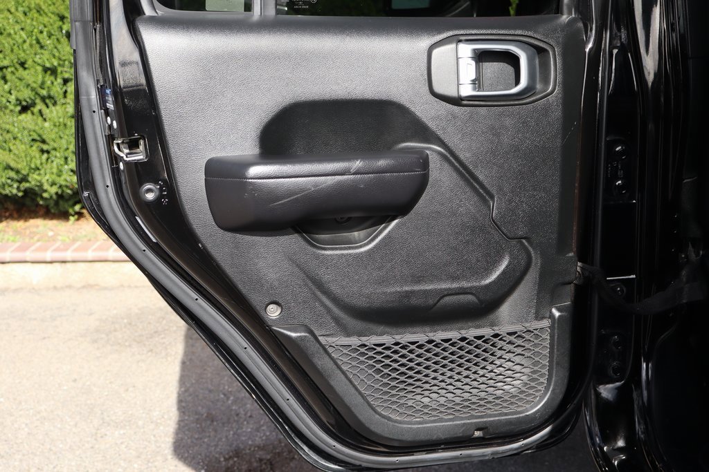 Used 2020 Jeep Gladiator Sport w/ Quick Order Package 24S image 43