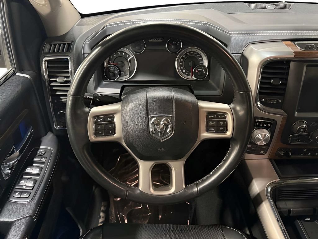 Used 2017 RAM 1500 Laramie AWD/4WD image 23