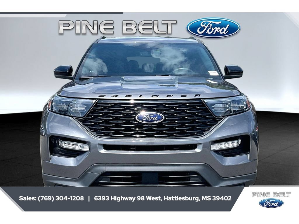 Certified 2022 Ford Explorer ST-Line w/ Class IV Trailer Tow Package RWD image 3
