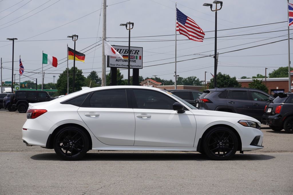 Used 2024 Honda Civic Sport image 8