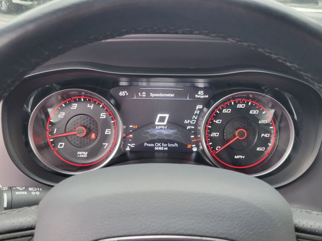Used 2023 Dodge Charger R/T w/ Plus Group RWD image 7
