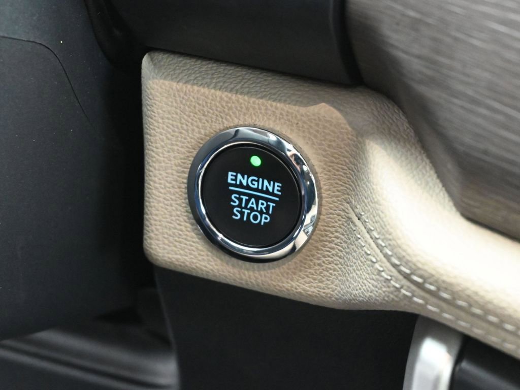 Used 2024 Ford Expedition Limited image 15