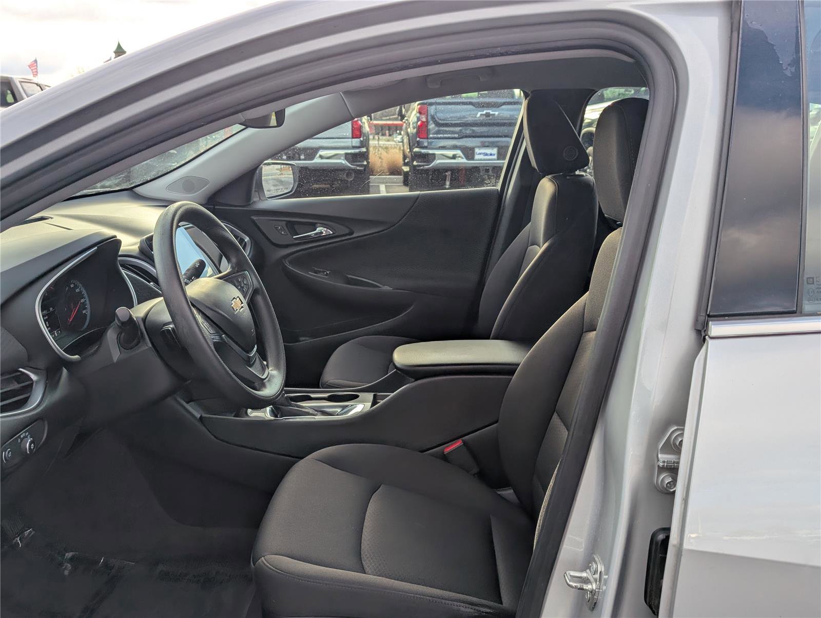 Used 2019 Chevrolet Malibu LS image 14