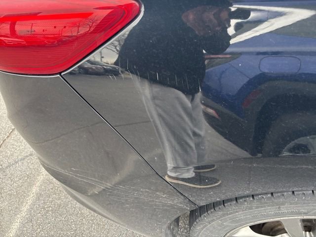 Used 2017 Hyundai Elantra SE image 4