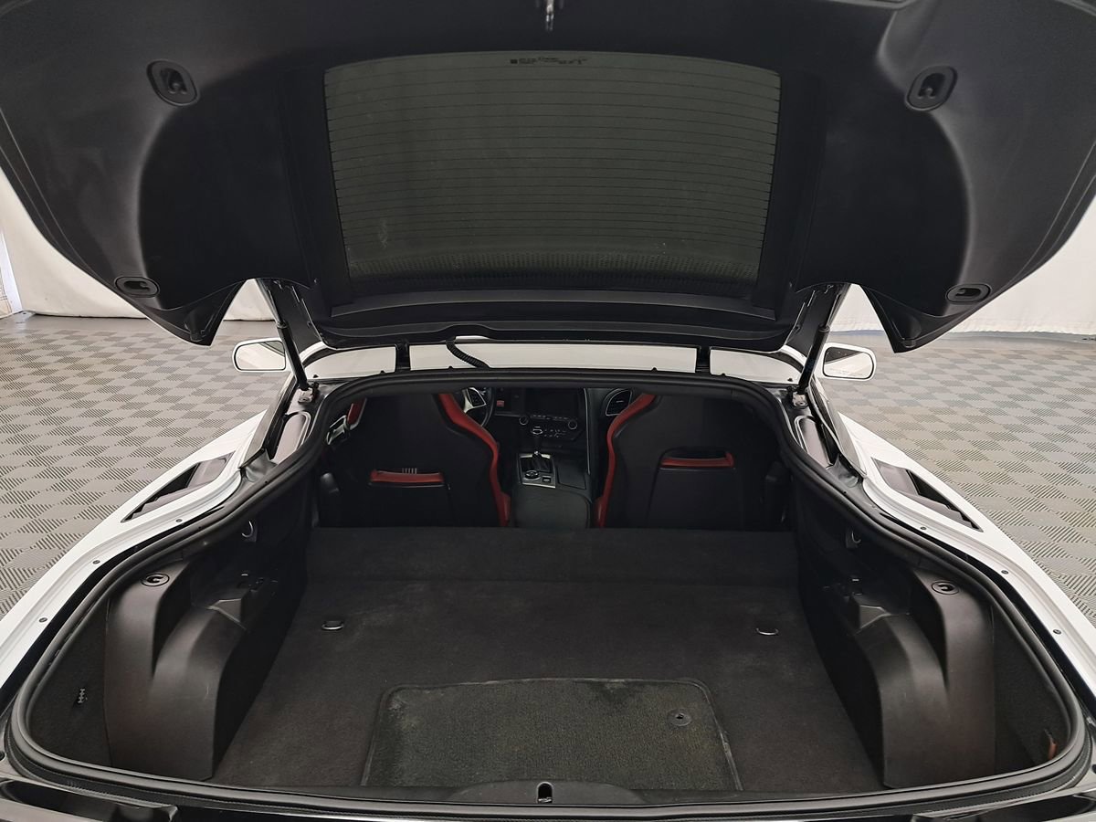Used 2019 Chevrolet Corvette Stingray Coupe w/ Carbon Flash Badge Package image 24