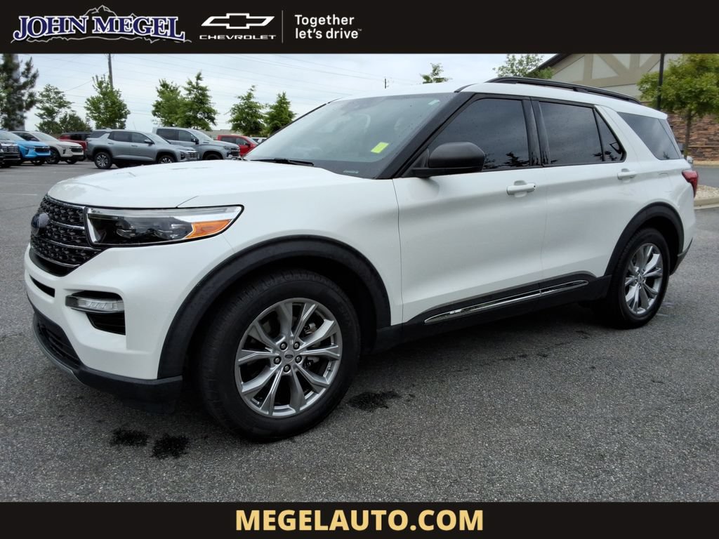 Used 2020 Ford Explorer XLT w/ Equipment Group 202A RWD image 1