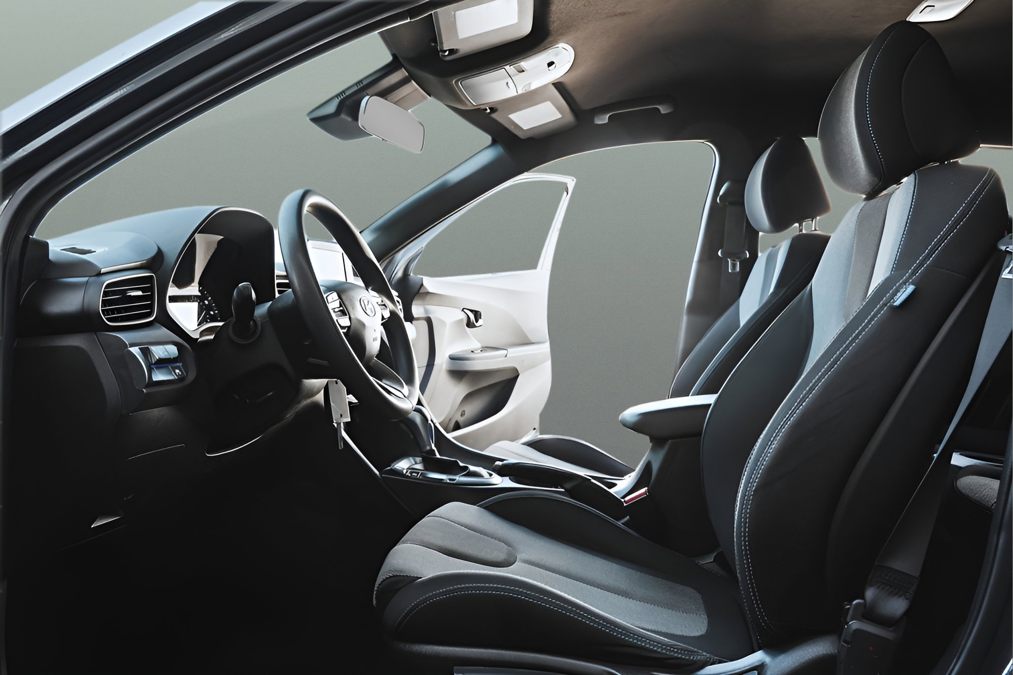 Used 2019 Hyundai Veloster 2.0 FWD image 10