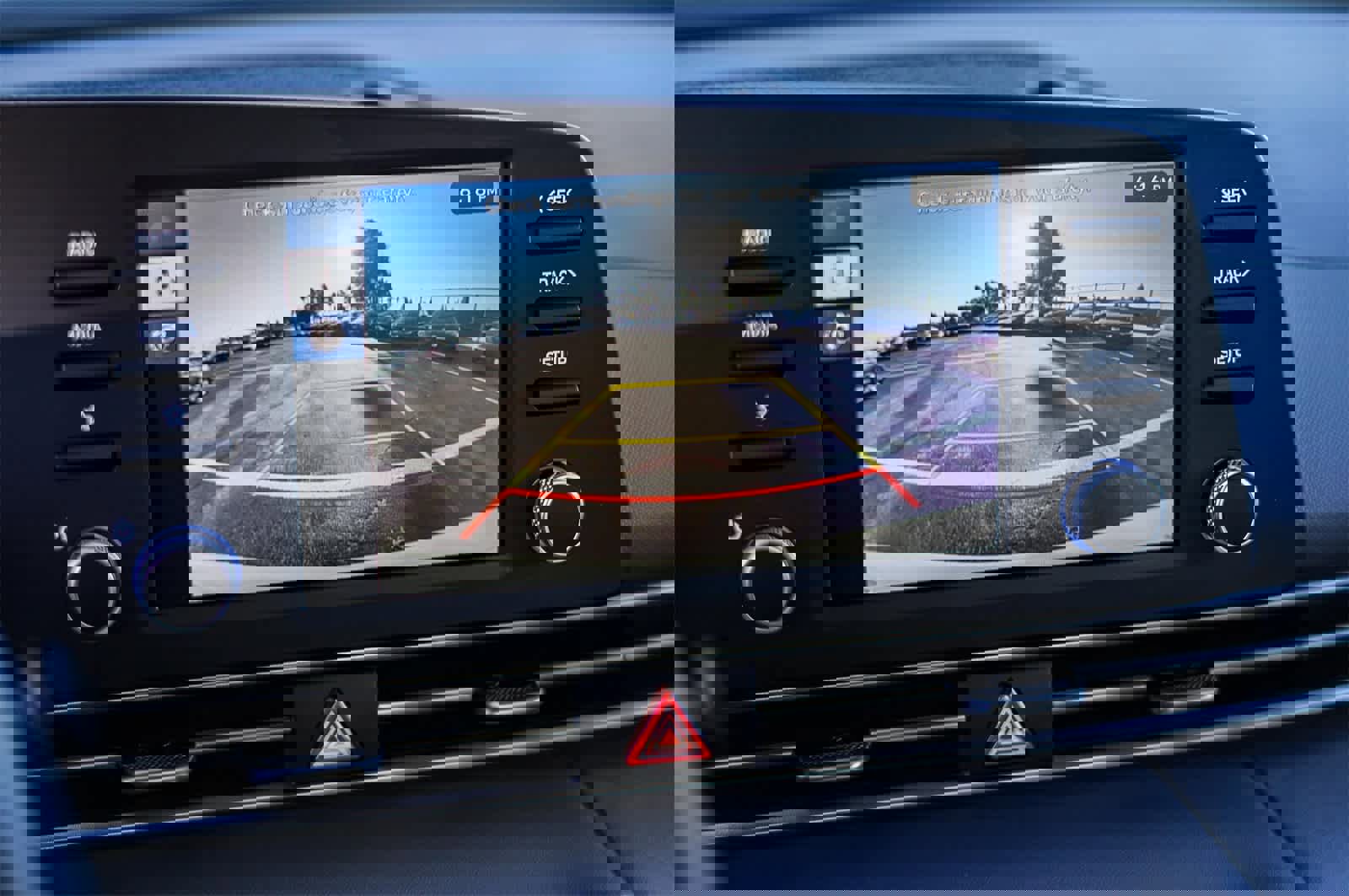 New 2025 Hyundai Elantra SE w/ Cargo Package image 26