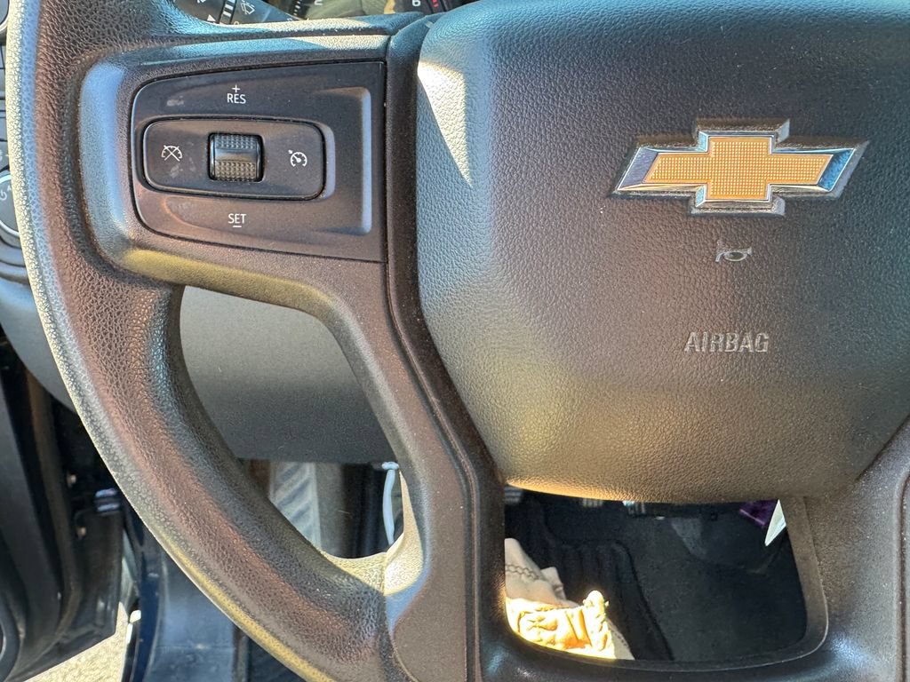 Used 2020 Chevrolet Silverado 1500 Custom w/ Custom Value Package AWD/4WD image 21