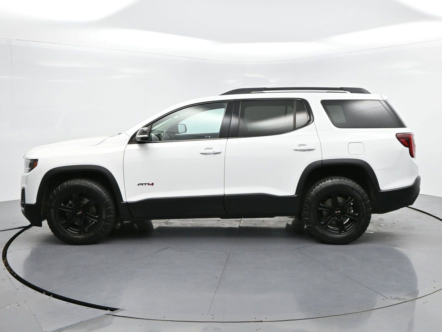 Used 2023 GMC Acadia AT4 w/ Trailering Package AWD/4WD image 4
