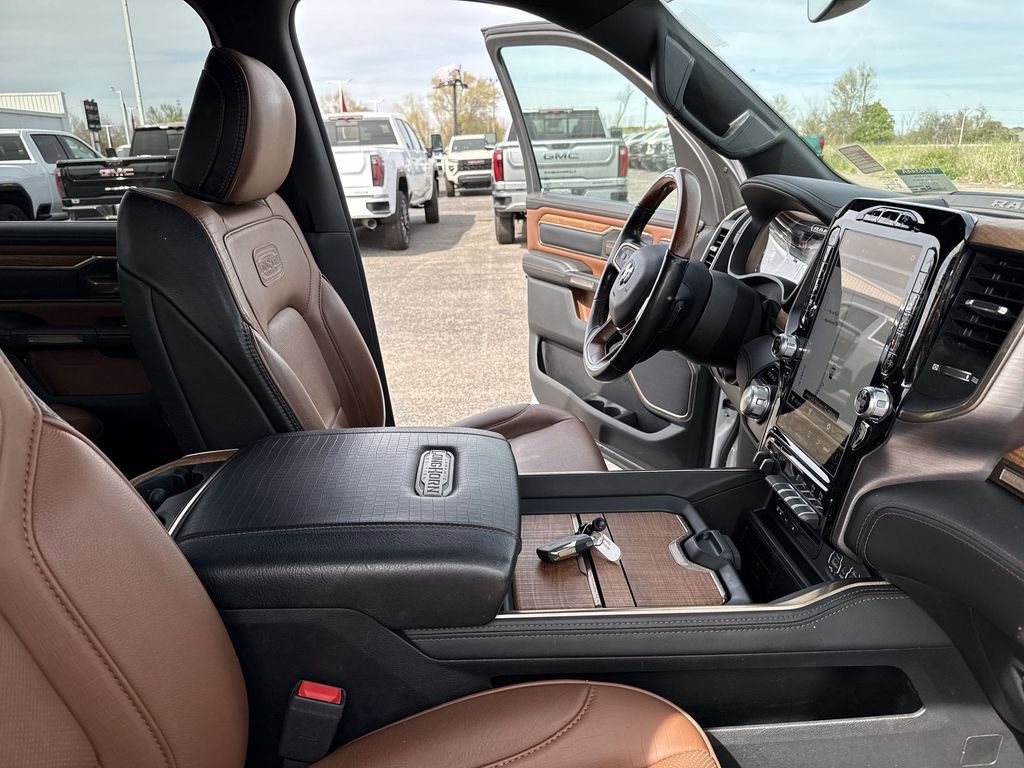 Used 2019 RAM 1500 Limited image 13