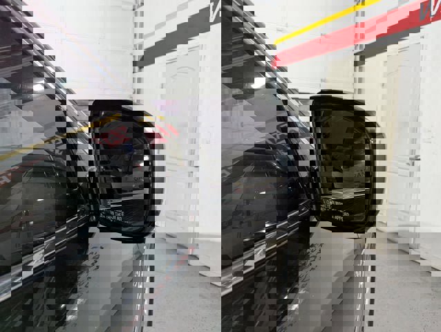 Used 2017 INFINITI QX70 AWD w/ Premium Package image 51