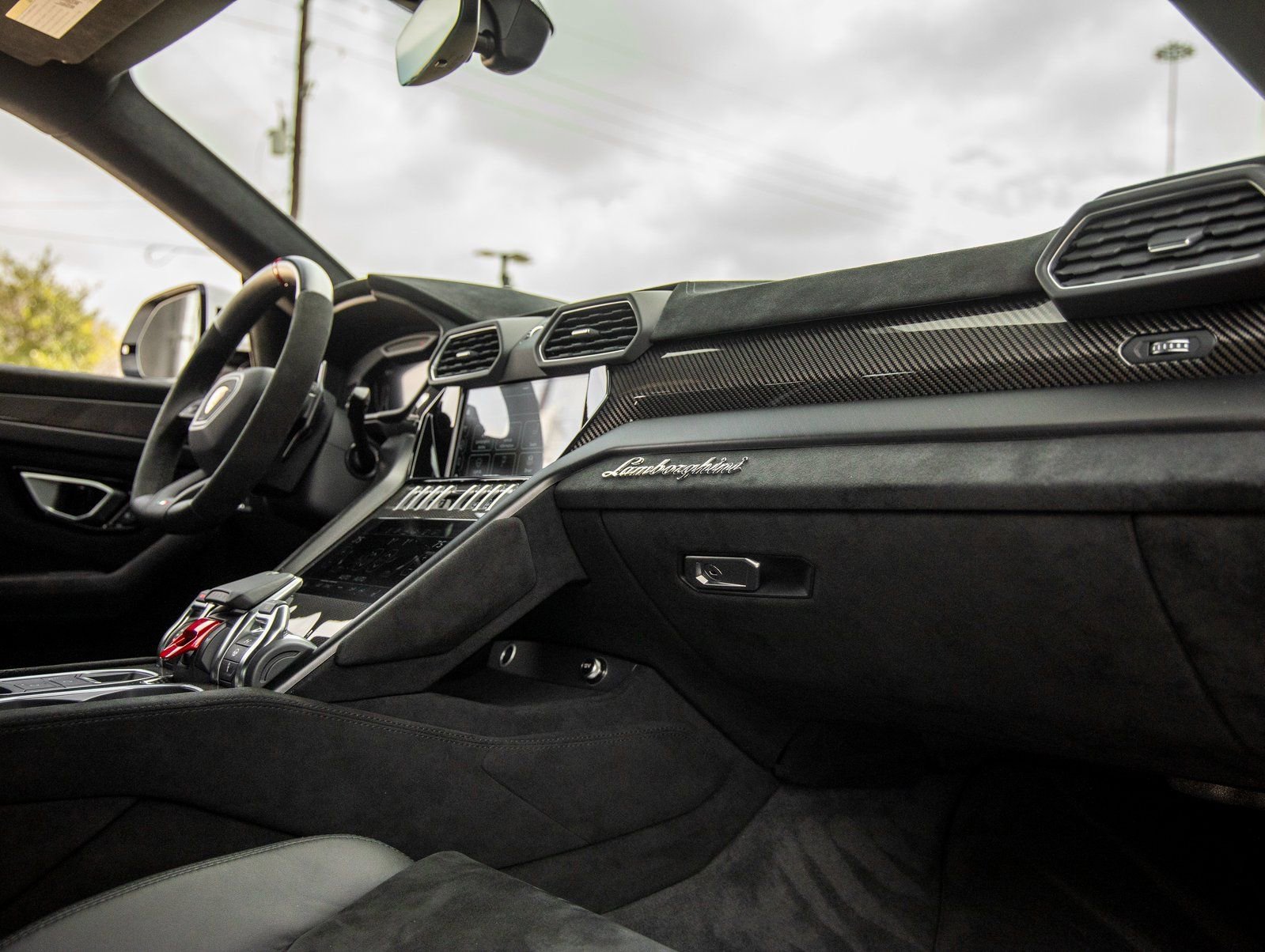 Used 2024 Lamborghini Urus Performante image 49